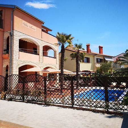 Bed & Breakfast Anita Medulin Ngoại thất bức ảnh