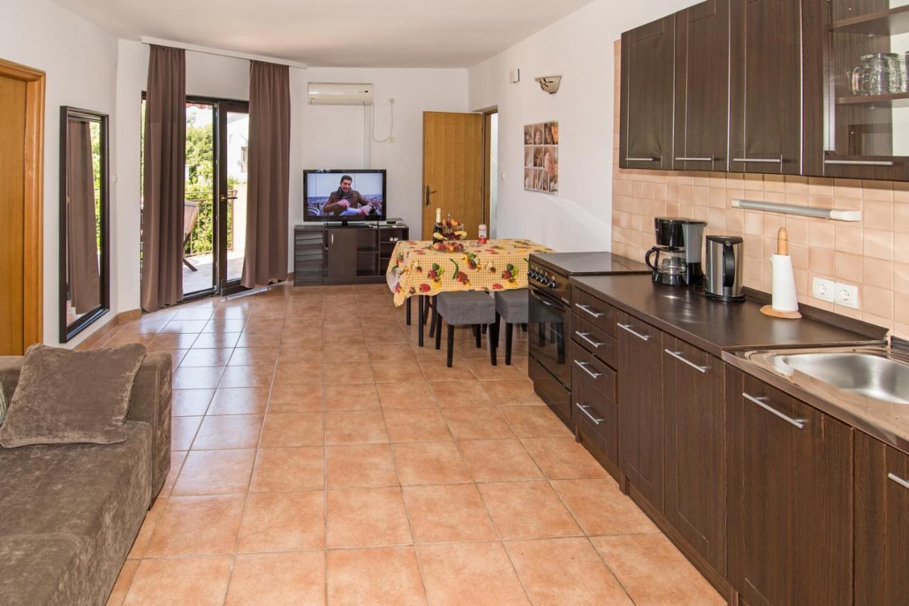 Bed & Breakfast Anita Medulin Ngoại thất bức ảnh