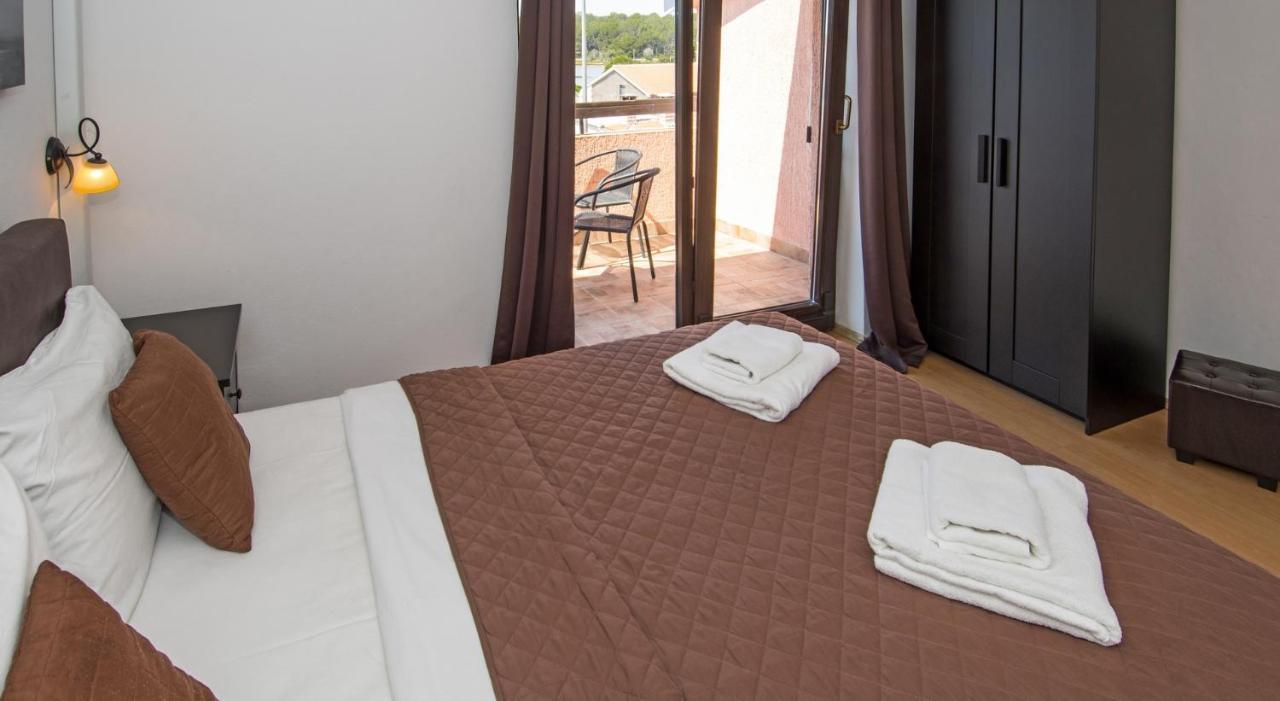 Bed & Breakfast Anita Medulin Ngoại thất bức ảnh