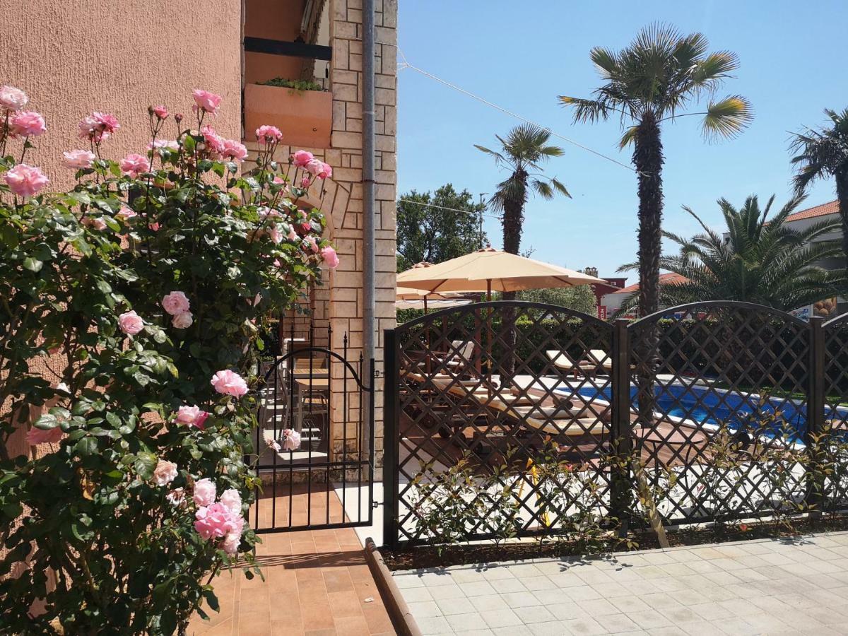Bed & Breakfast Anita Medulin Ngoại thất bức ảnh